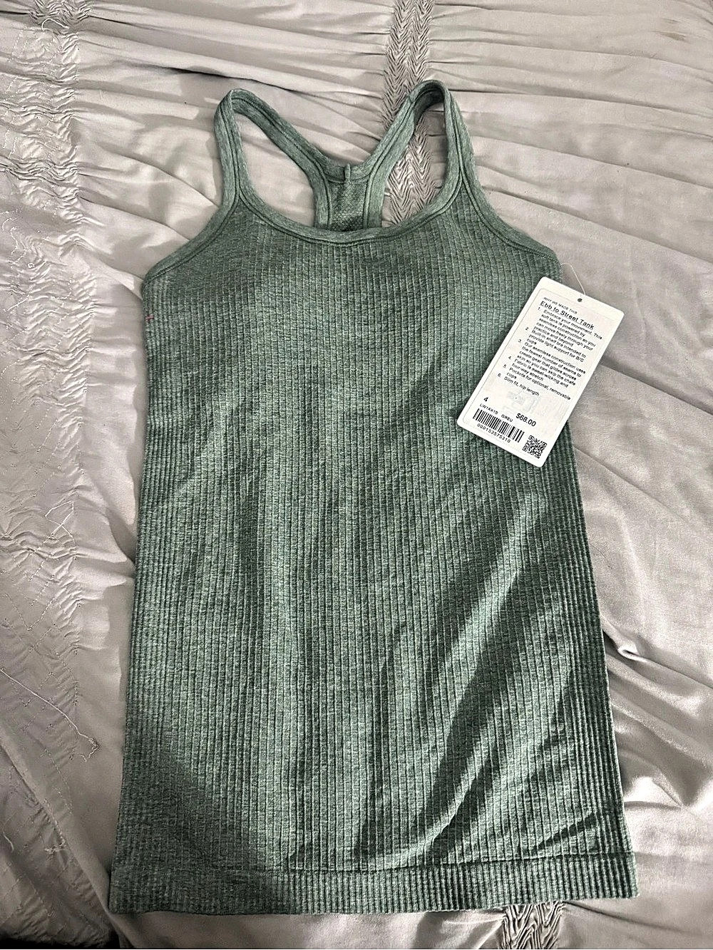 Lululemon Ebb to Street Tank Ribbed Tank in Green Size 4 NWT
